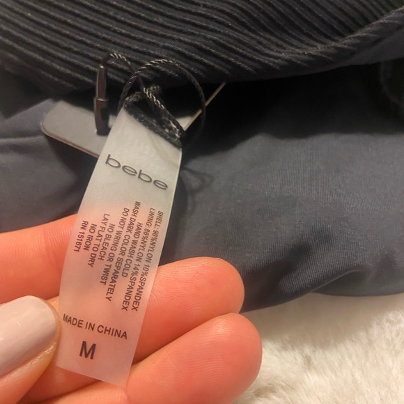 NWT! Bebe women’s 2-piece logo hem black swimsuit size Medium - Picture 8 of 9